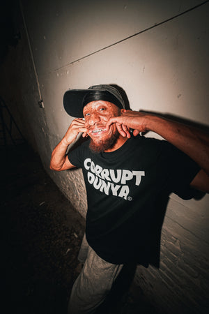 STATEMENT T SHIRT